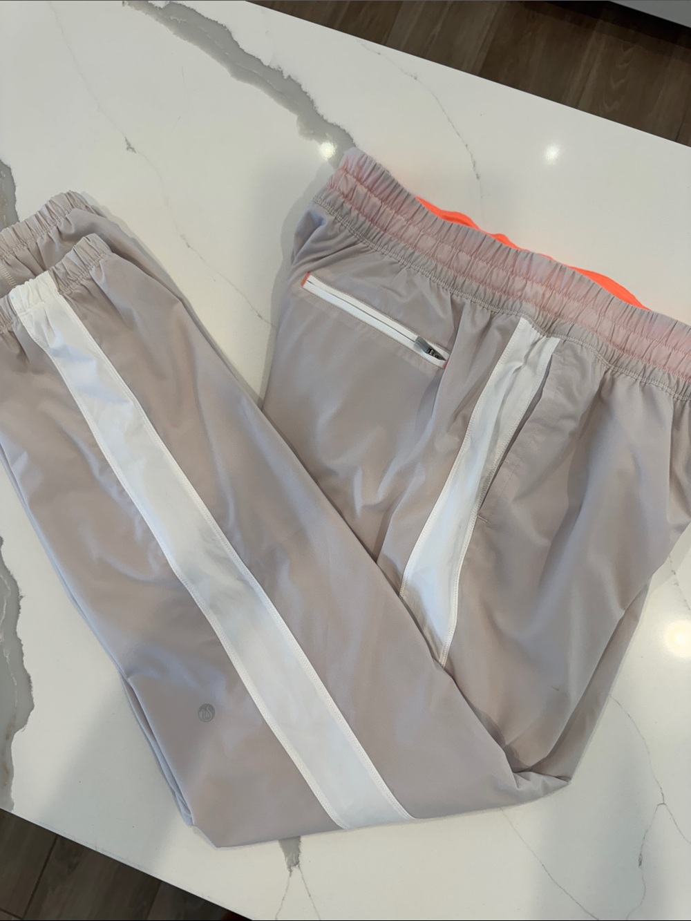 Lululemon Work it Out Pants lined
Joggers. Sz. 12